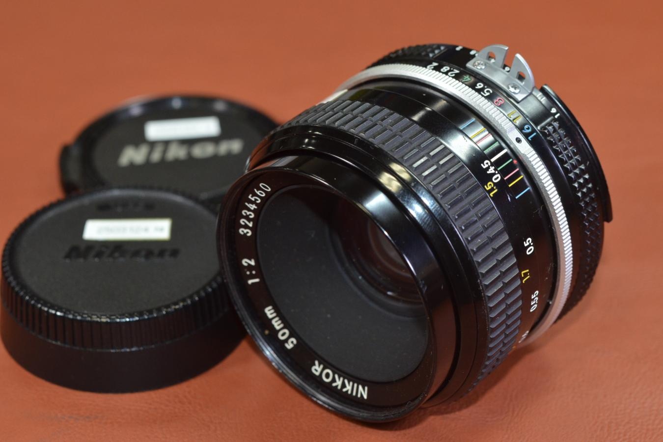 Nikon NEW NIKKOR 50mm F2 Ai改