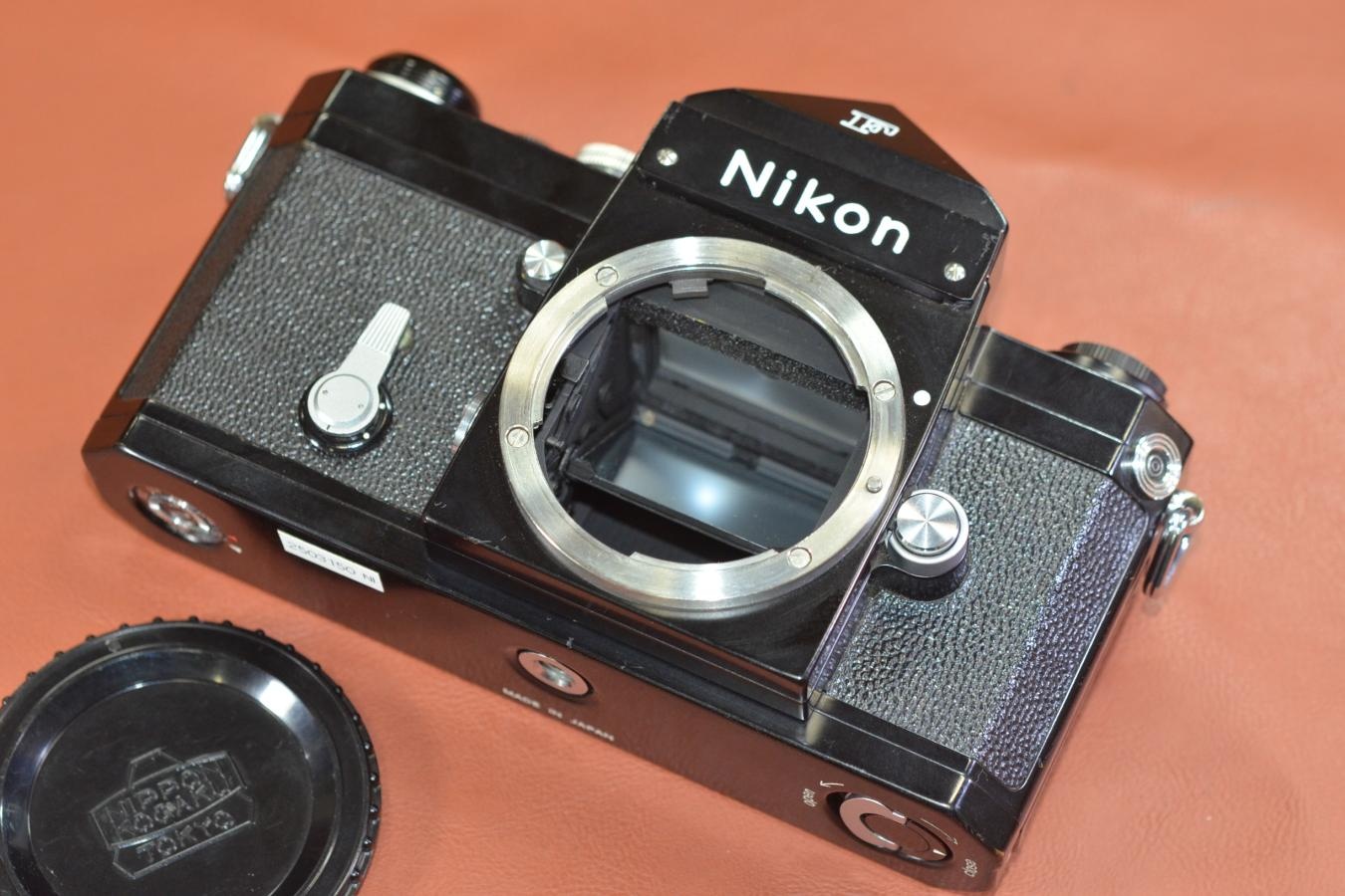 Nikon F Eye level Black 694万台 【モルト交換済】