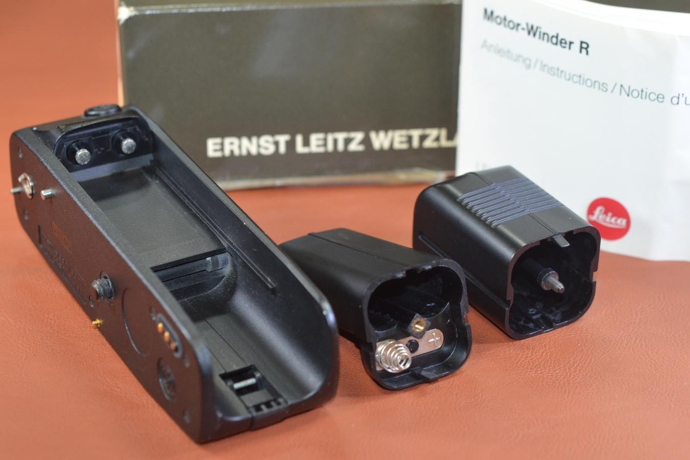 LEICA MOTOR WINDER R 14208 【元箱付一式】