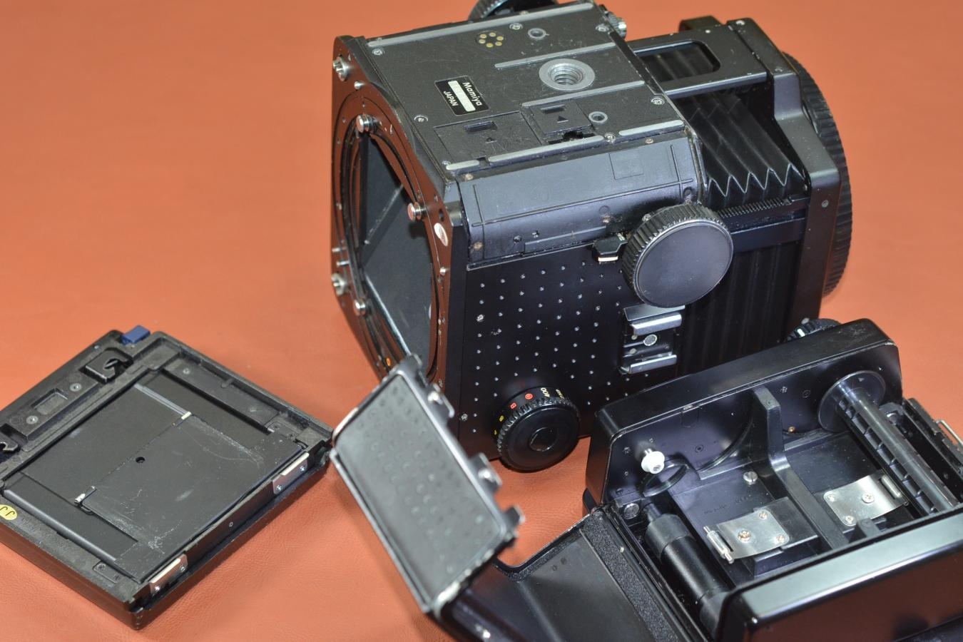 【希 少】Mamiya RZ67 PROFESSIONAL 120ROLL FILM HOLDER 付 【モルト交換済】