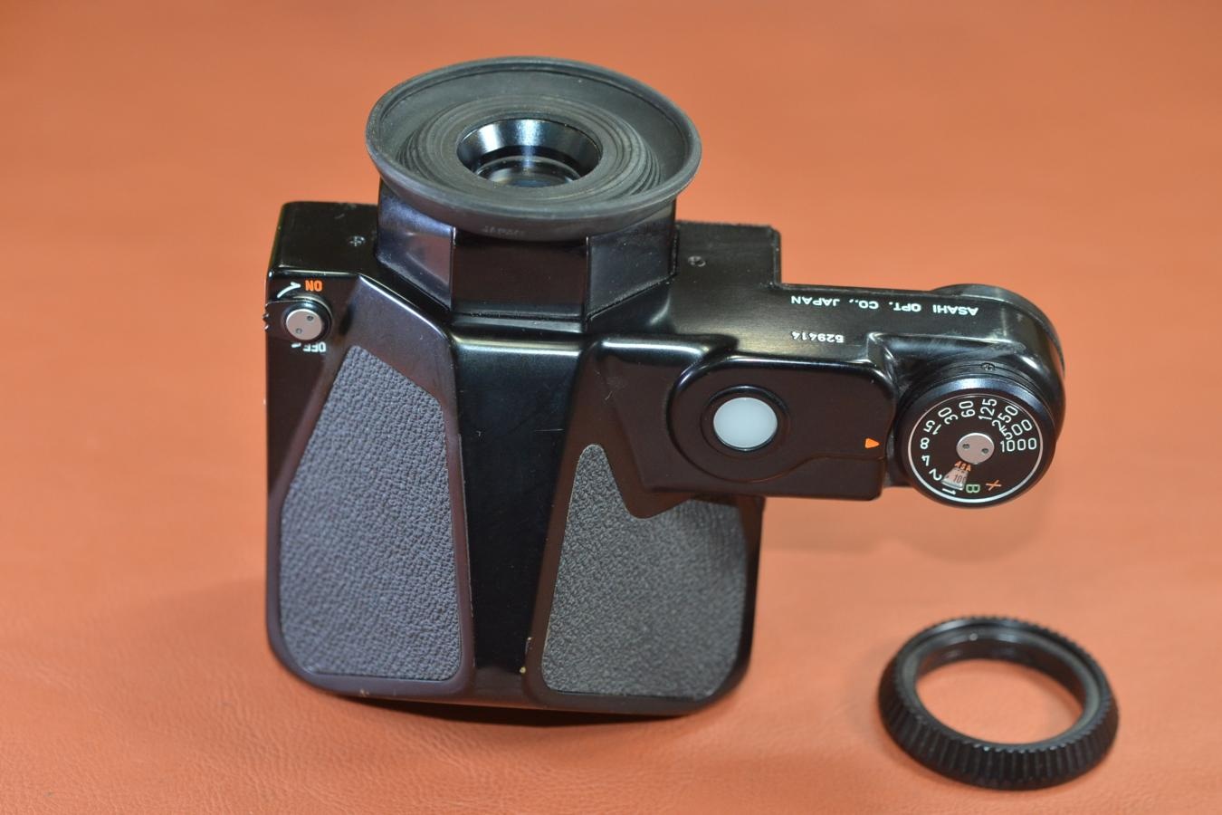 ASAHI PENTAX 6×7TTL Finder モルト交換済 【シャッターダイヤルリング付】