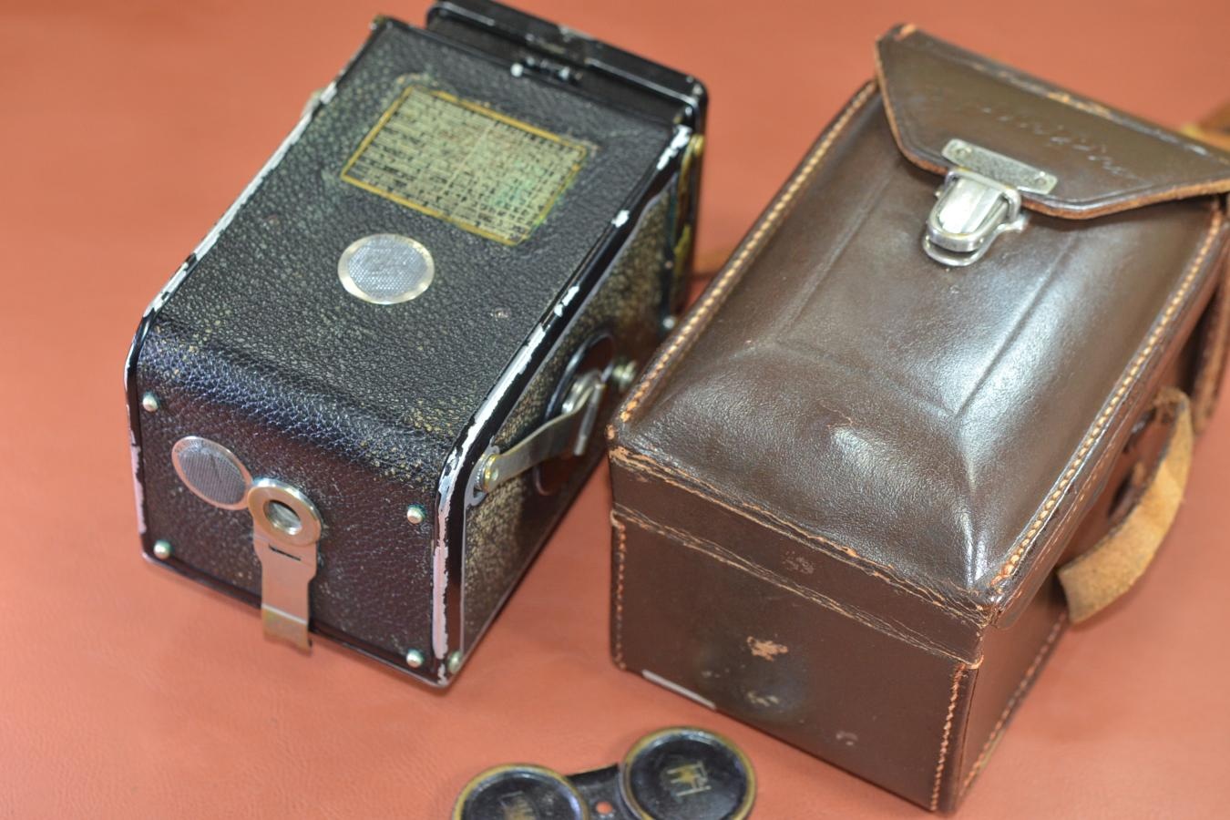 Rolleiflex Standard 純正ケース付【Carl Zeiss Jena Tessar 7.5cm F3.8 レンズ搭載】