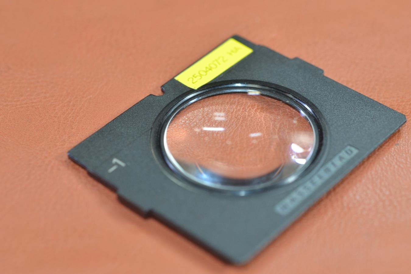 HASSELBLAD 視度補正ルーペ-1 【HASSELBLADフォーカシングフード用】