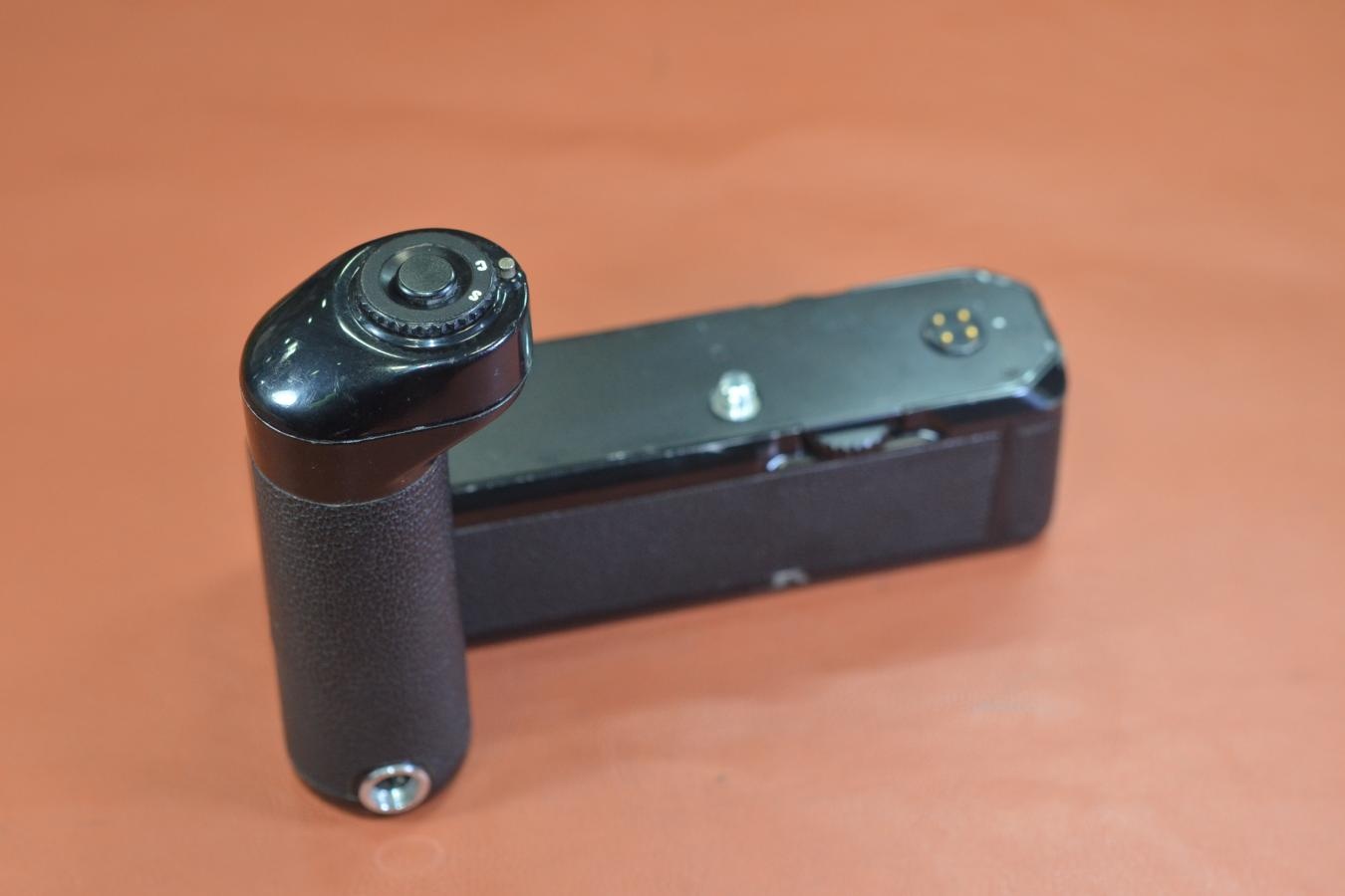 【B級特価品】 Nikon MD-12 【Nikon FE、FMシリーズ用】