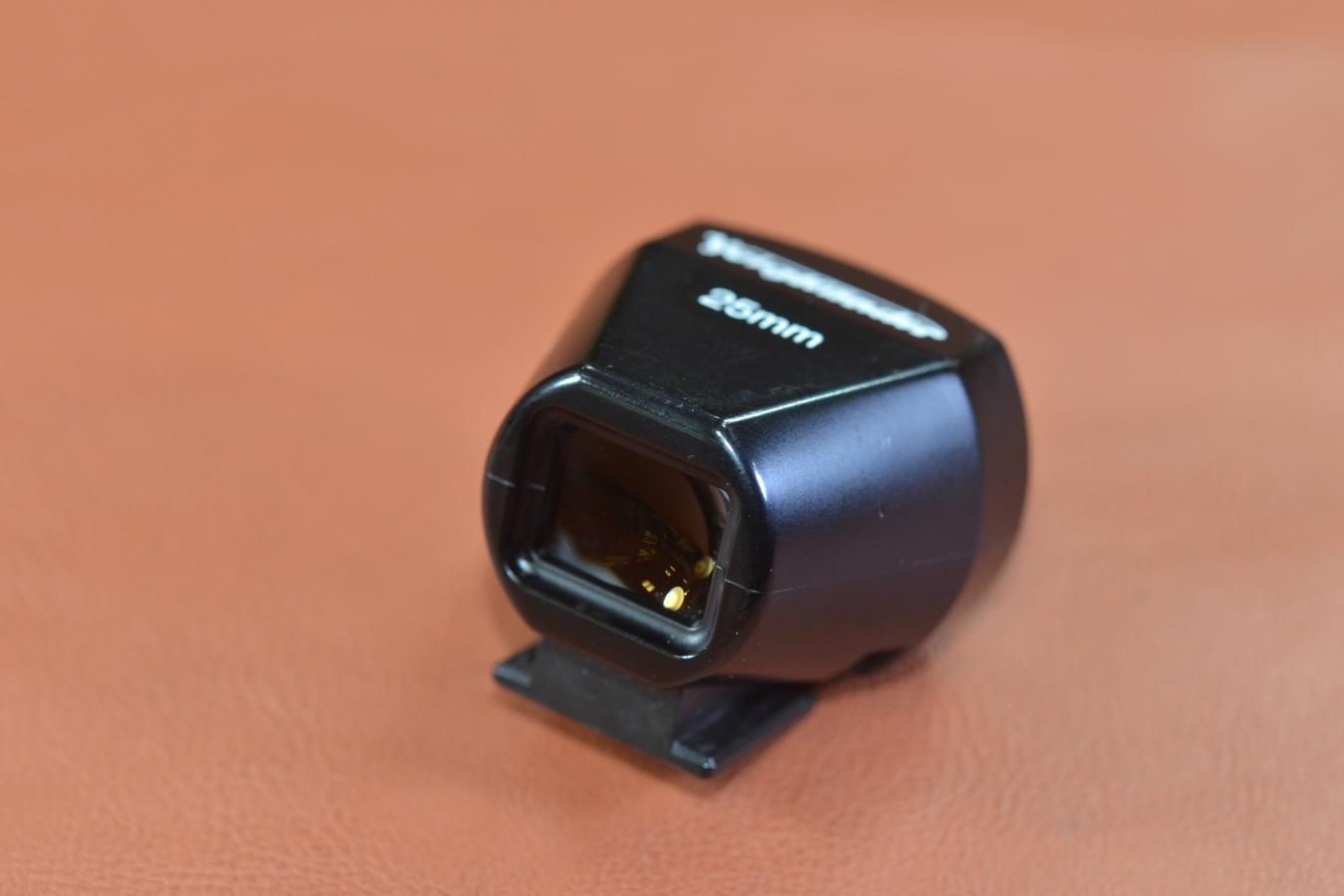 Voigtlander 25mm View Finder