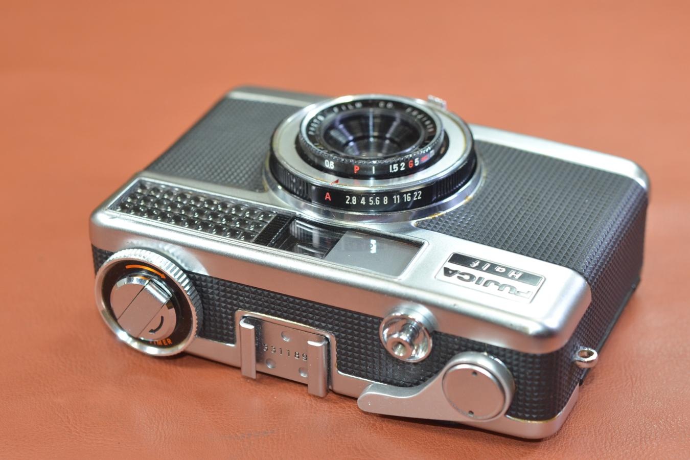 FUJICA Half 【FUJINON 2.8cm F2.8 レンズ搭載】※キレイな物をお探しの方必見!!自信ありの逸品!!