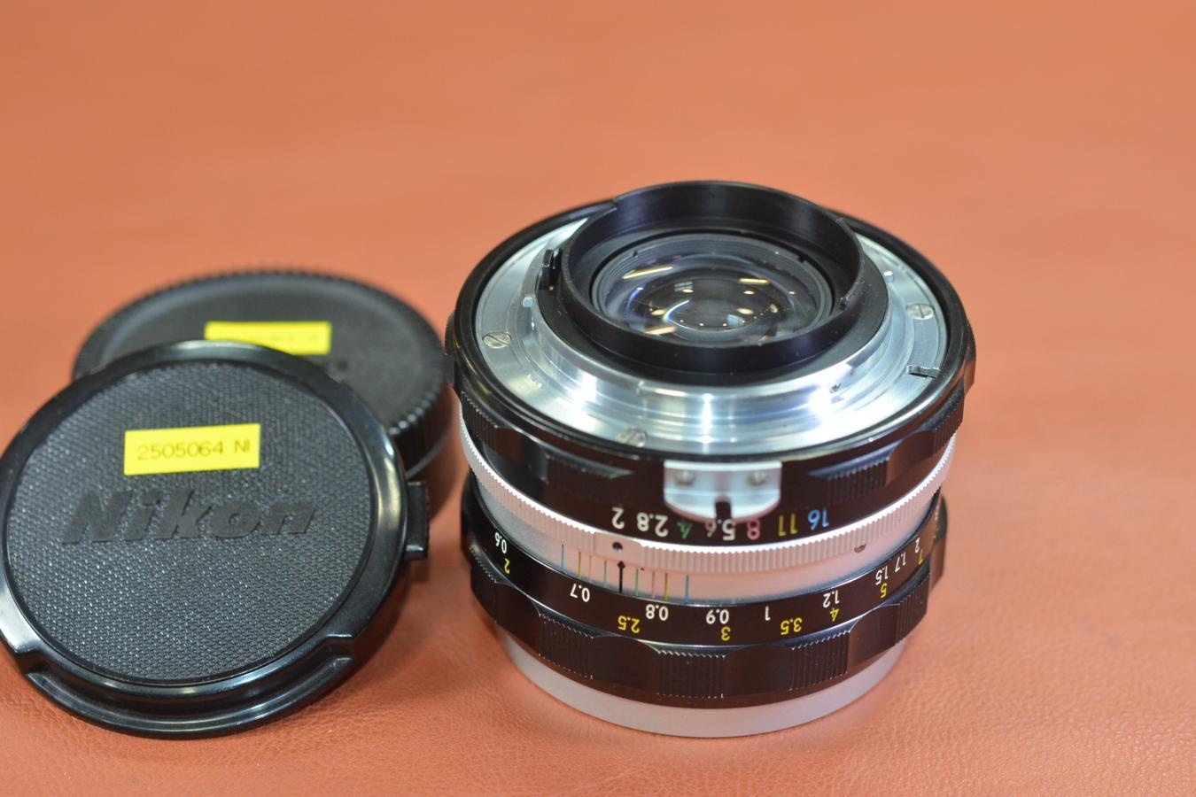Nikon NIKKOR-H Auto 50mm F2