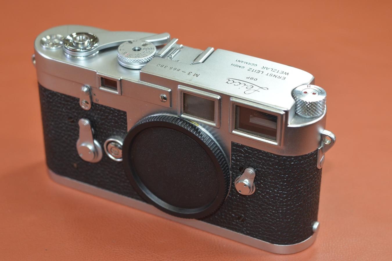 LEICA M3  2ストローク 福耳【85万台1957年製】