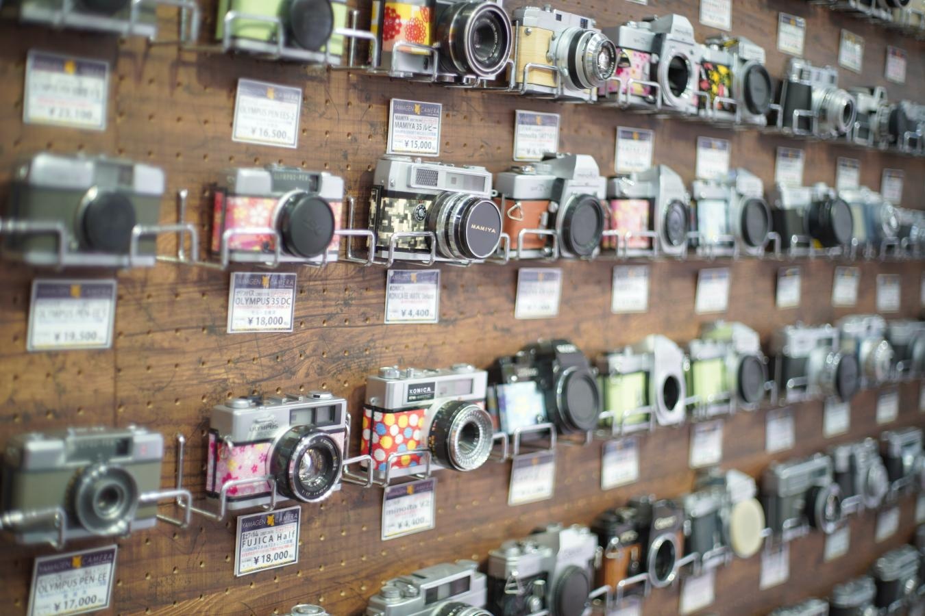 Canon NEW FD 50mm F1.8 整備済【カメラ女子に絶大な人気のオールドレンズ】
