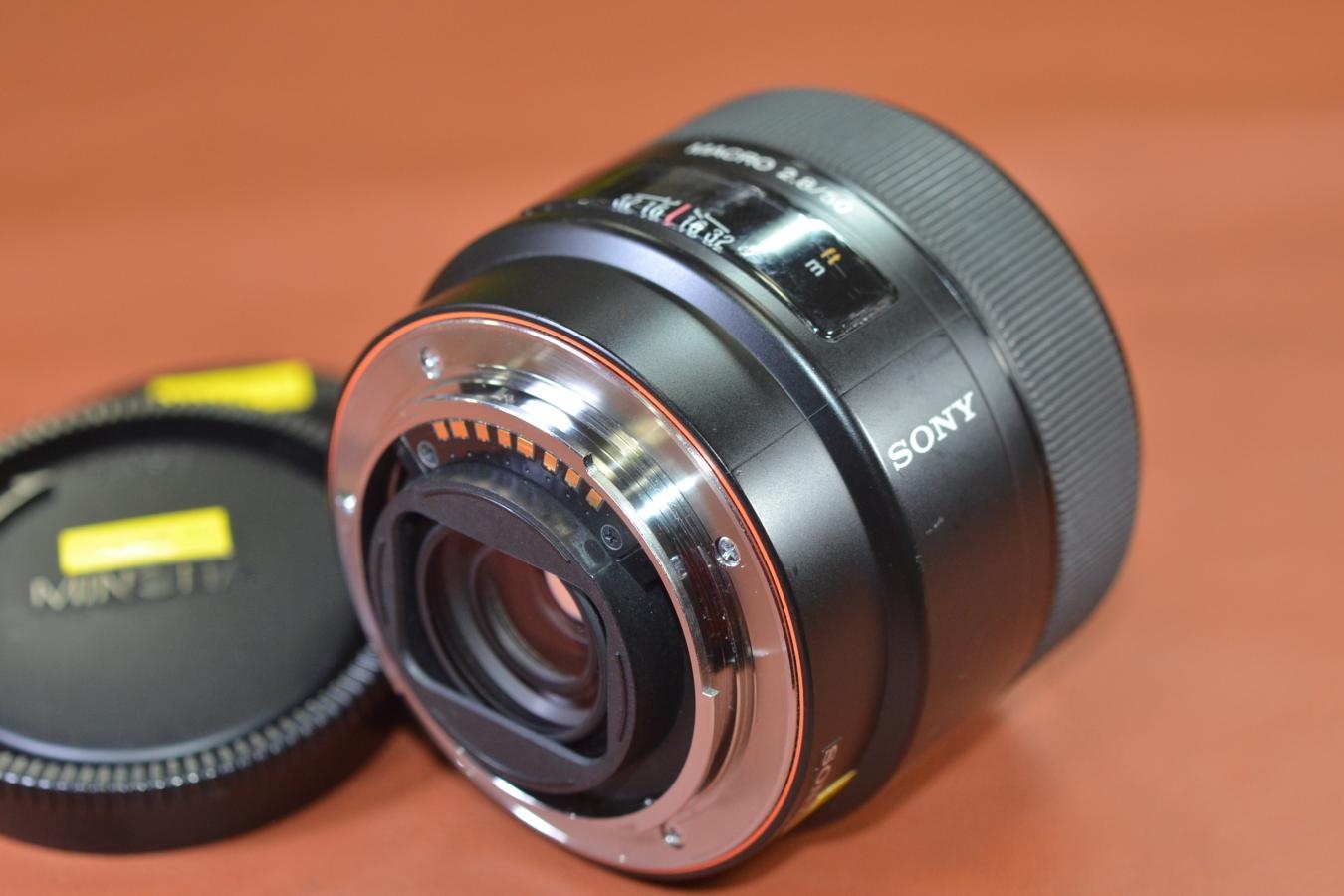 SONY AF MACRO 50mm F2.8 SAL50M28 【SONY Aマウントレンズ】