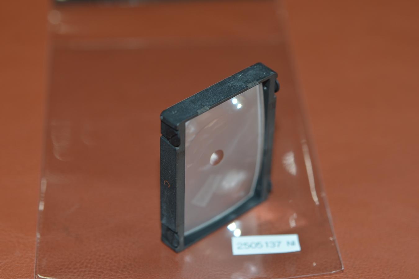 【希 少】Nikon FOCUSING SCREEN  C型赤文字【Nikon F、F2用】