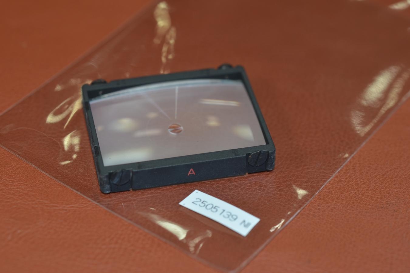 【希 少】Nikon FOCUSING SCREEN  A型赤文字【Nikon F、F2用】