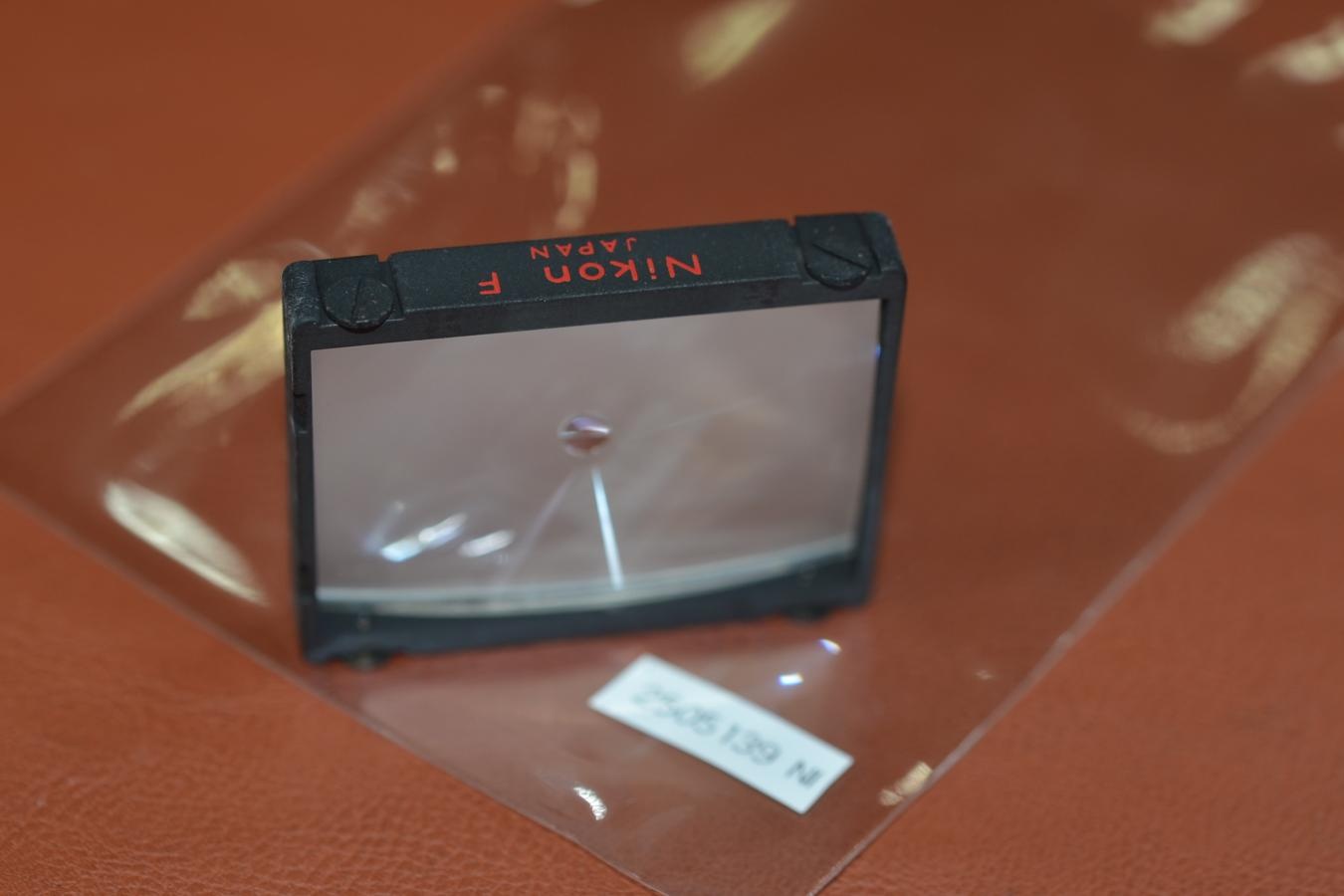 【希 少】Nikon FOCUSING SCREEN  A型赤文字【Nikon F、F2用】