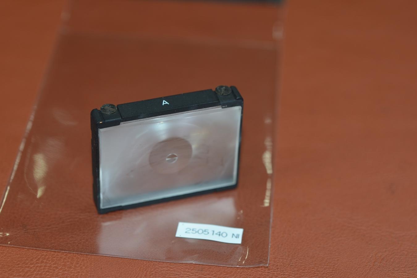 【希 少】Nikon FOCUSING SCREEN  A型白文字【Nikon F、F2用】