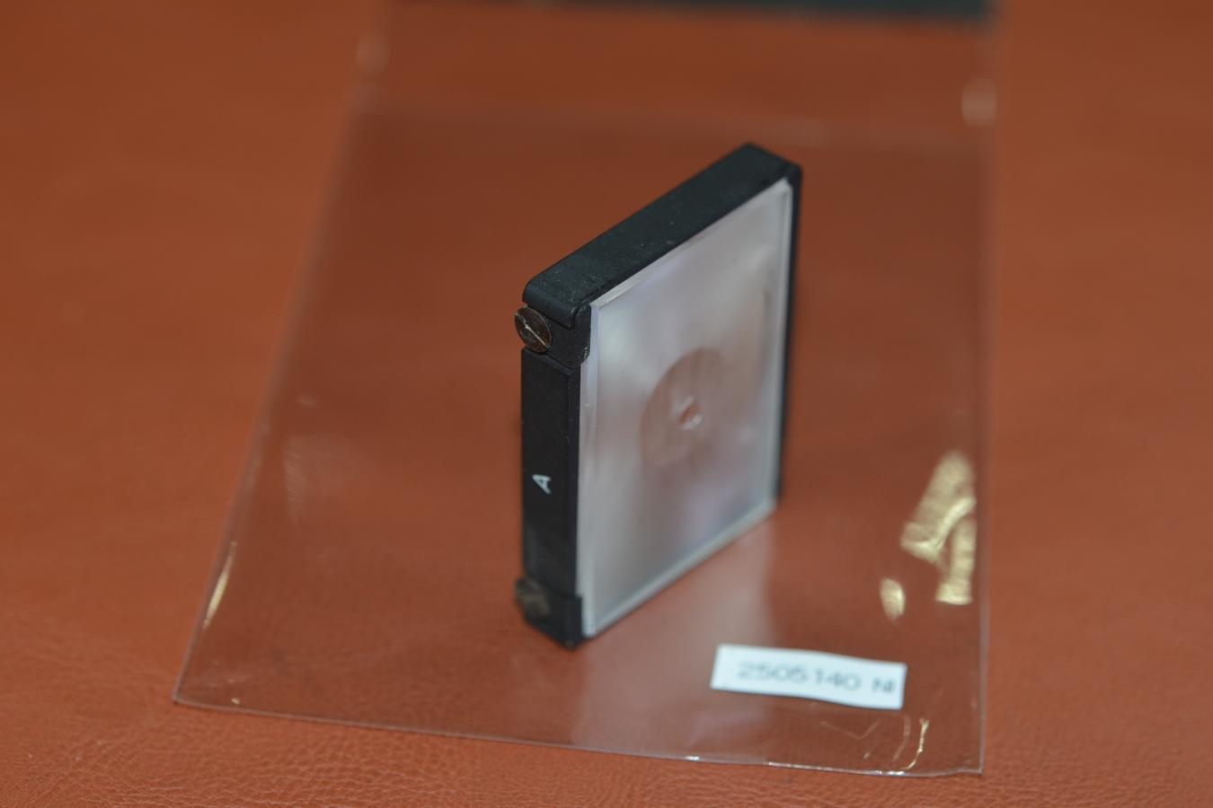 【希 少】Nikon FOCUSING SCREEN  A型白文字【Nikon F、F2用】