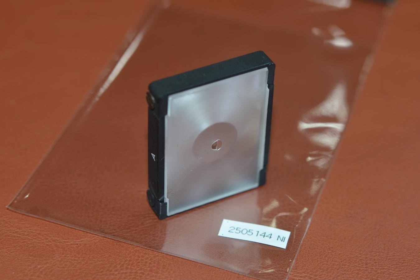 【希 少】Nikon FOCUSING SCREEN  A型白文字【Nikon F、F2用】