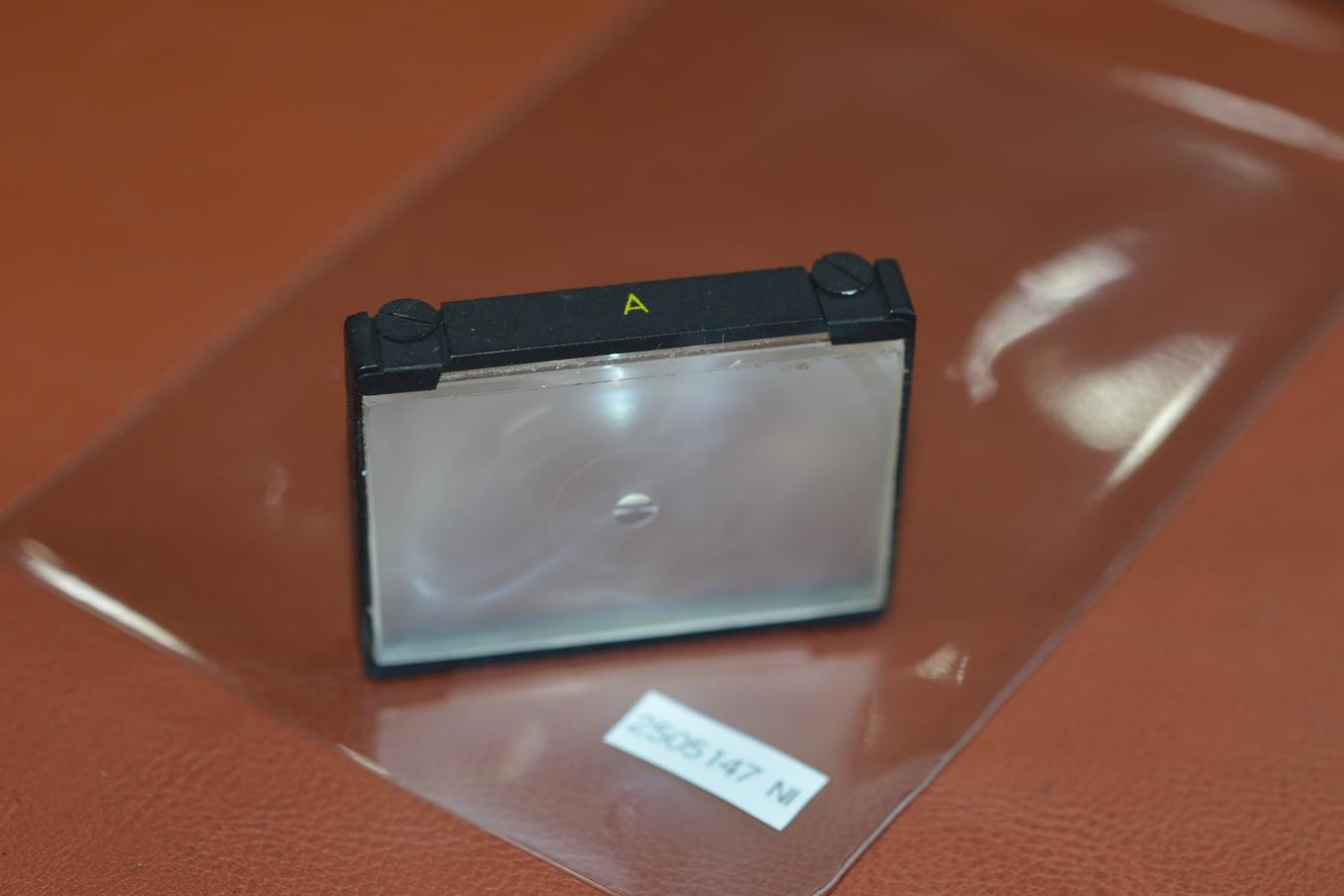 【希 少】Nikon FOCUSING SCREEN  A型黄色文字【Nikon F、F2用】