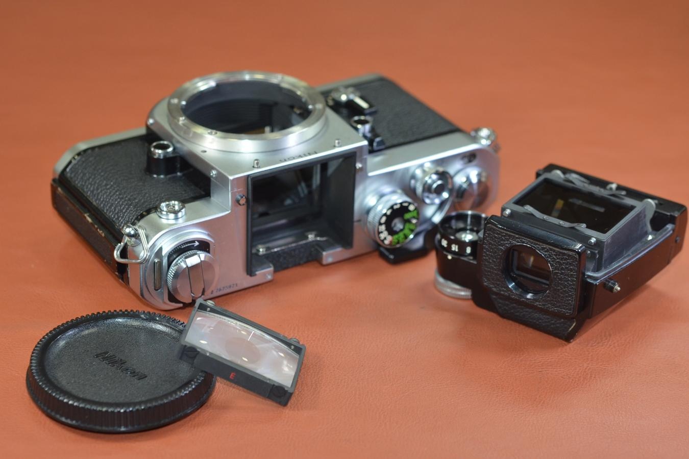 Nikon F2 Photomic 767万台 【FOCUSING SCREEN E型装着】