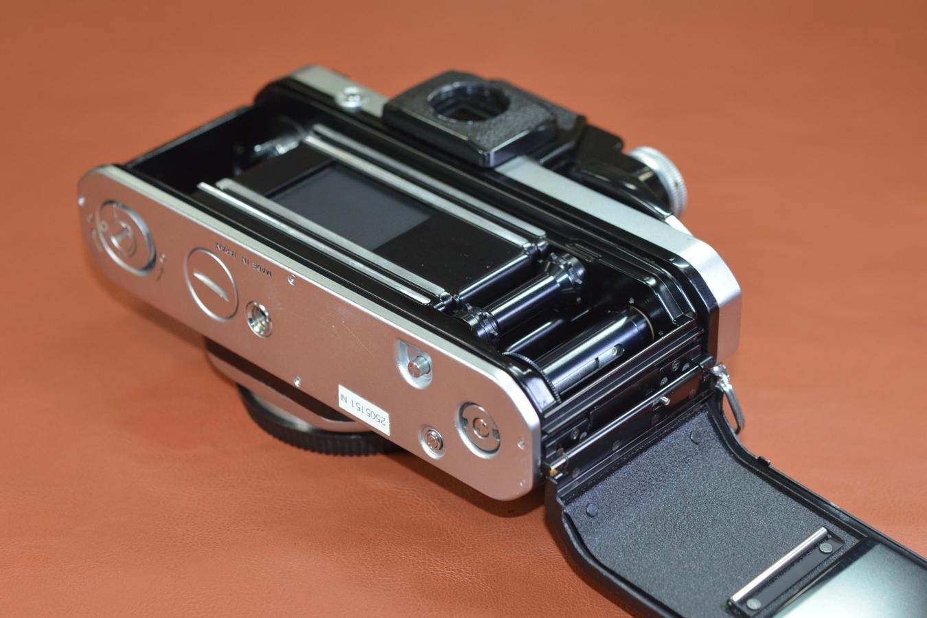 Nikon F2 Photomic 767万台 【FOCUSING SCREEN E型装着】