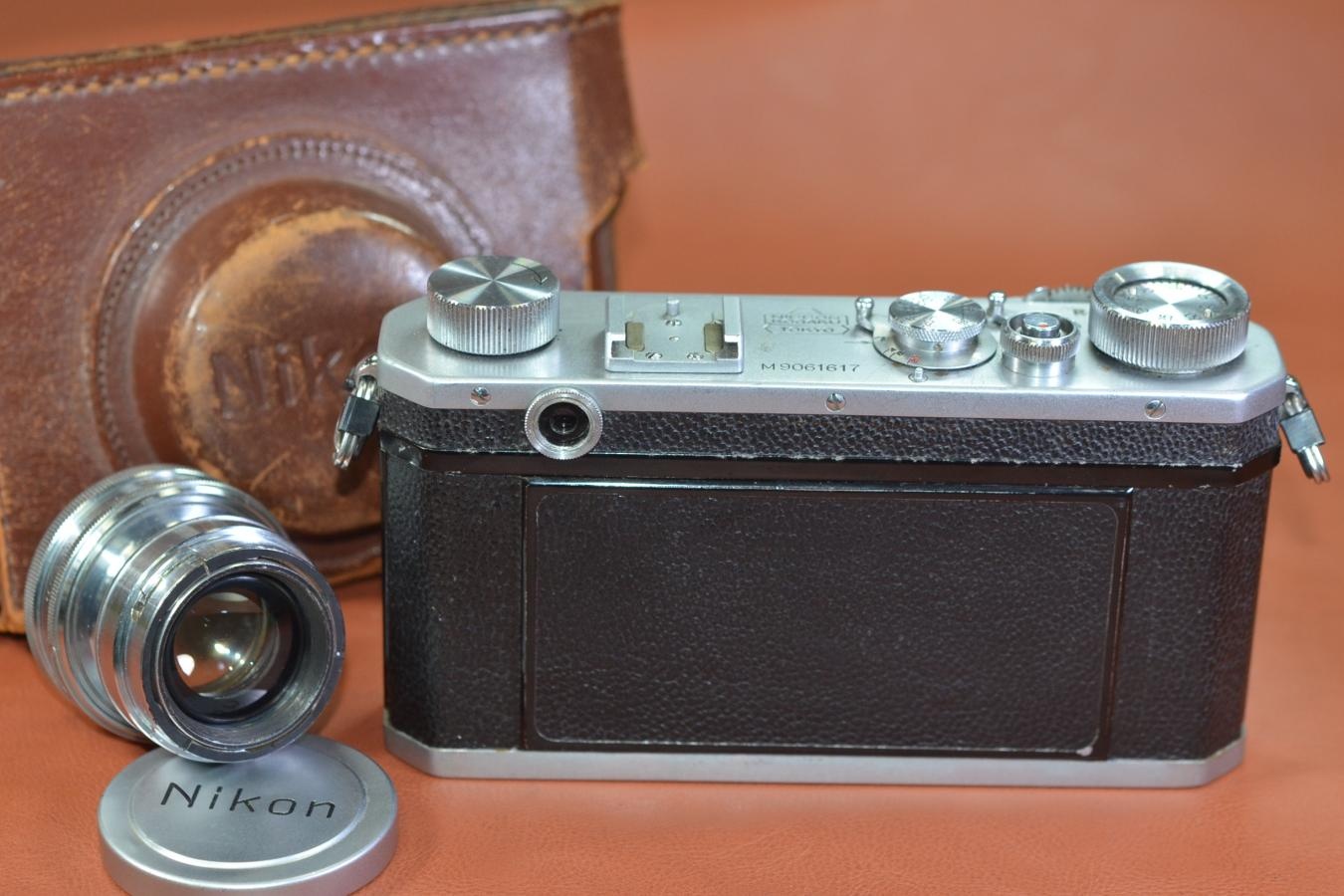 【コレクション向け・希 少】Nikon M型 #906 NIKKOR-H・C 5cm F2沈胴付(捨て番811) 純正ケース付【MADE IN OCCUPIED JAPAN 】