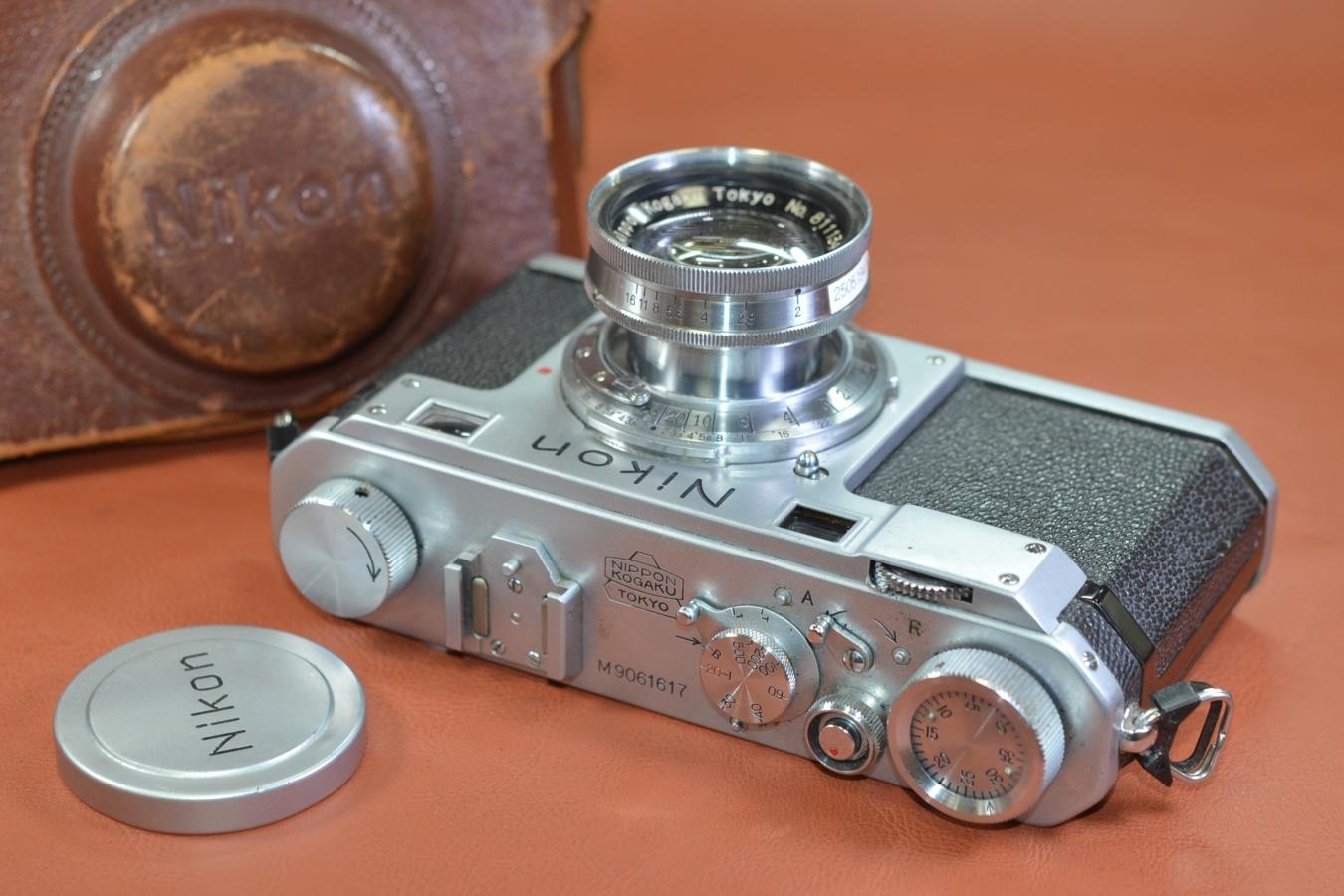 【コレクション向け・希 少】Nikon M型 #906 NIKKOR-H・C 5cm F2沈胴付(捨て番811) 純正ケース付【MADE IN OCCUPIED JAPAN 】
