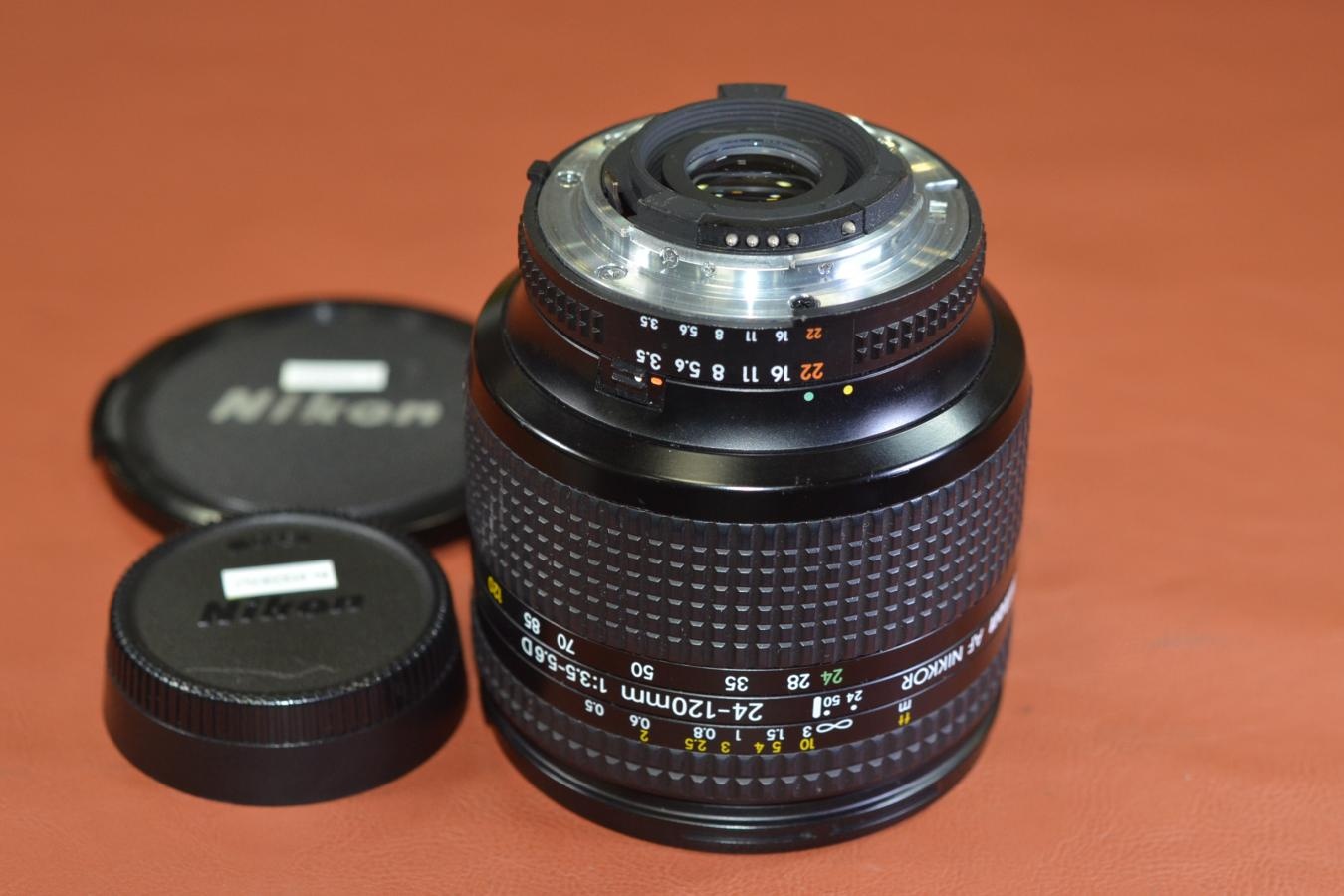 Nikon AF NIKKOR 24-120mm F3.5-5.6D
