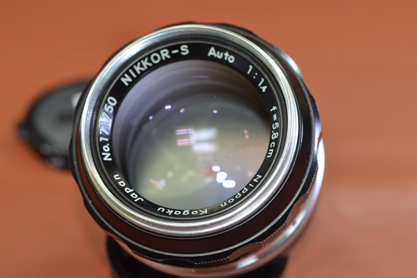 【希 少】Nippon Kogaku NIKKOR-S Auto 5.8cm F1.4 【PAT.PEND.マーク入り】