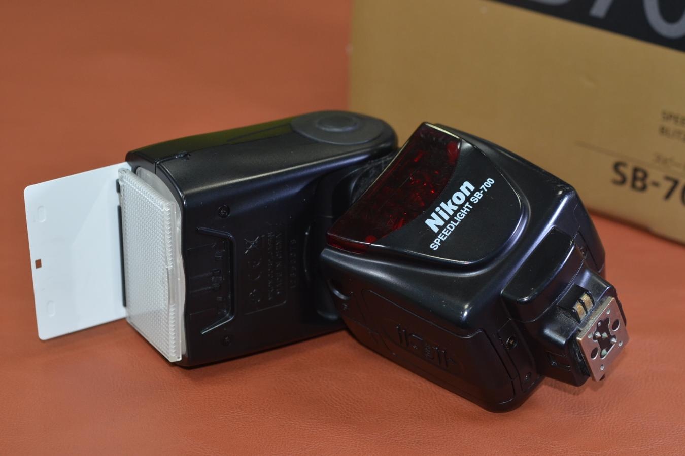 Nikon SPEED LIGHT SB-700 【元箱付一式】