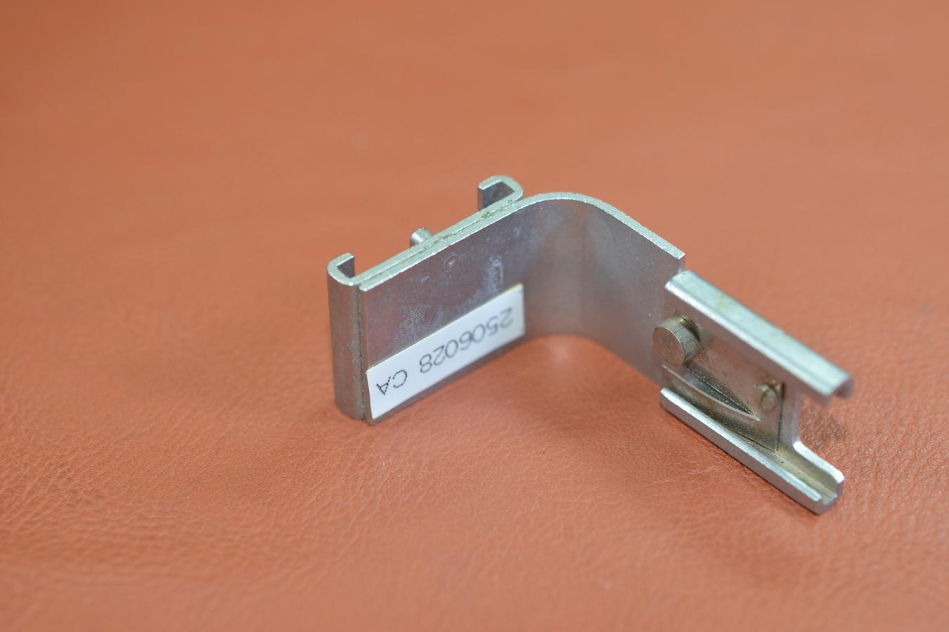 【絶版アクセサリー】Canon FLASH UNIT COUPLER 【Canon Demi用】