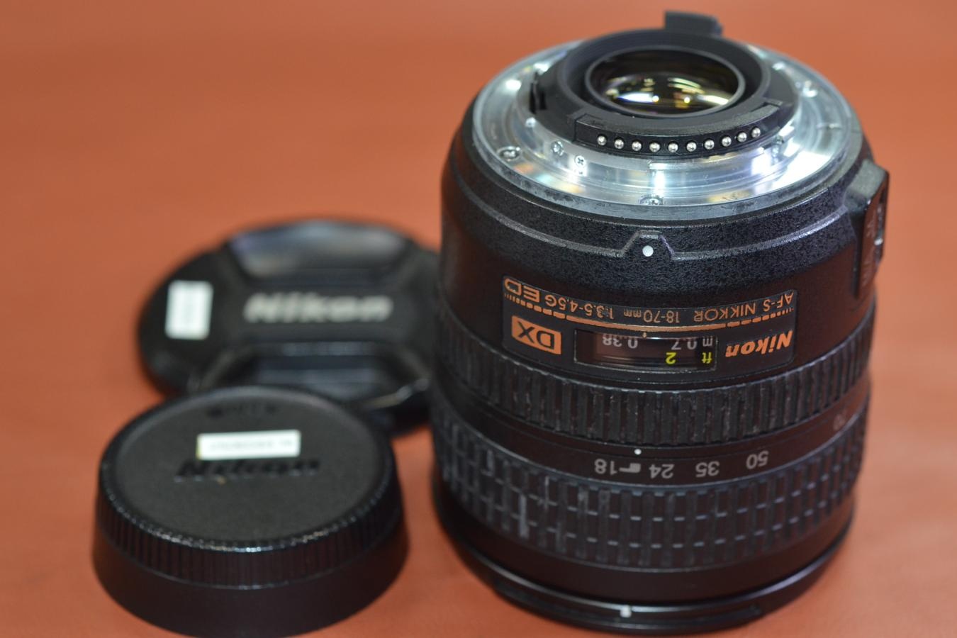 【B級特価品】 AF-S DX NIKKOR 18-70mm F3.5-4.5G ED 