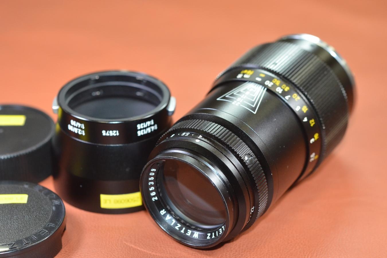 LEICA TELE-ELMAR M 135mm F4 Black 純正メタルフード12575付【265万台 1974年製】※キレイな物をお探しの方必見!!自信ありの逸品!!