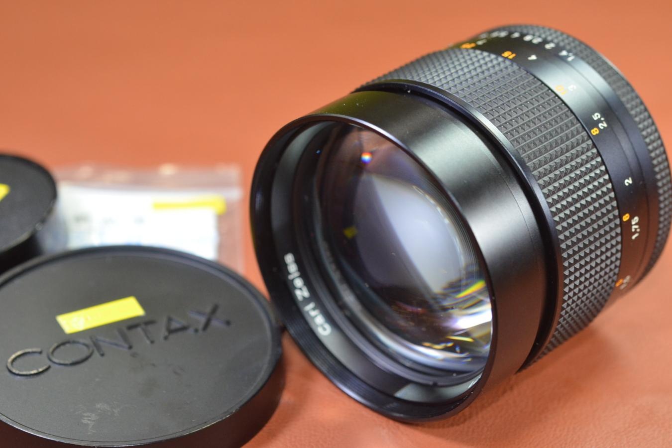 CONTAX Planar T* 85mm F1.4 AEWG  【整備済】