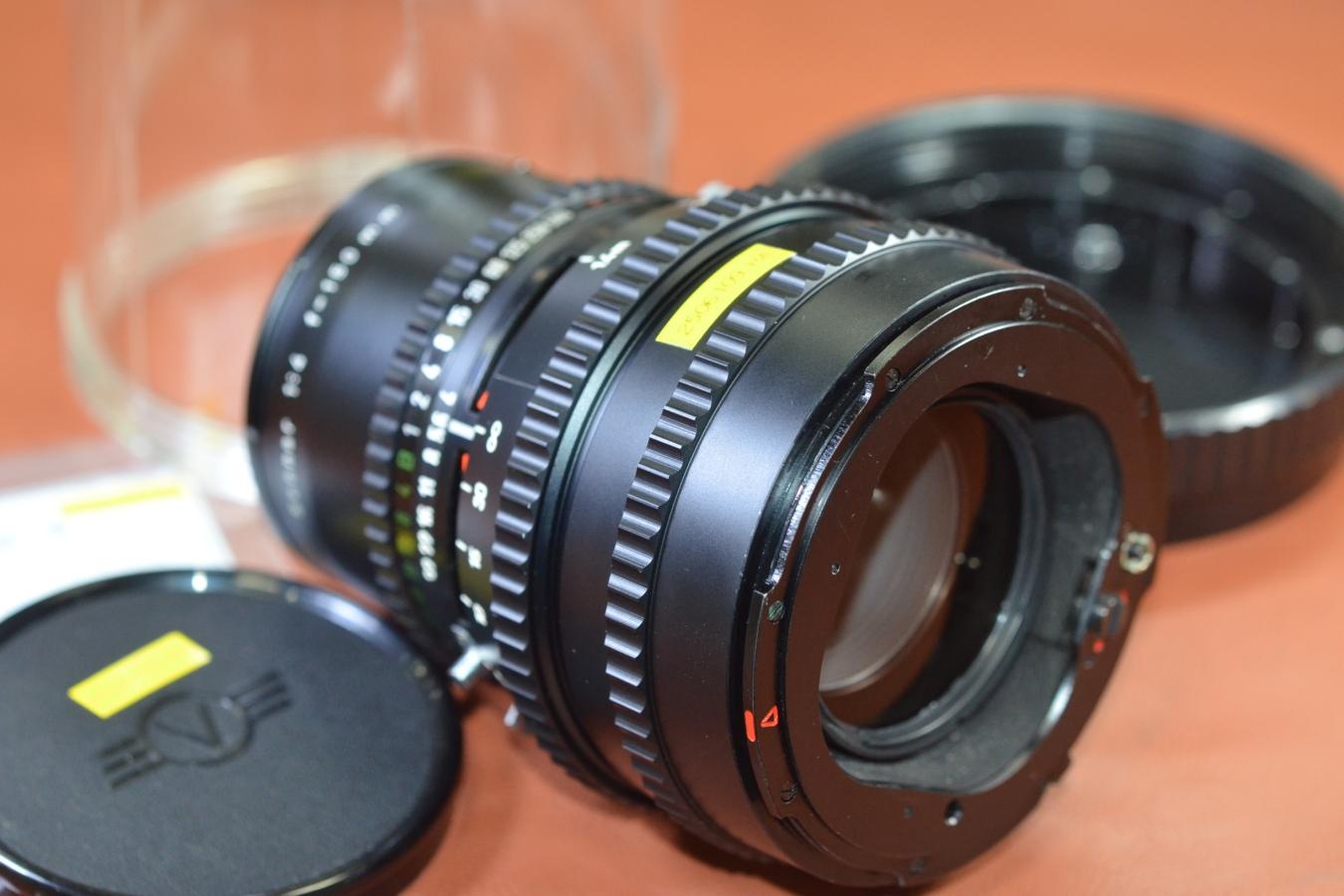 HASSELBLAD C Sonnar  150mm F4 Black 整備済 純正プラスチックケース付【キレイな物をお探しの方必見!!自信ありの逸品!!】