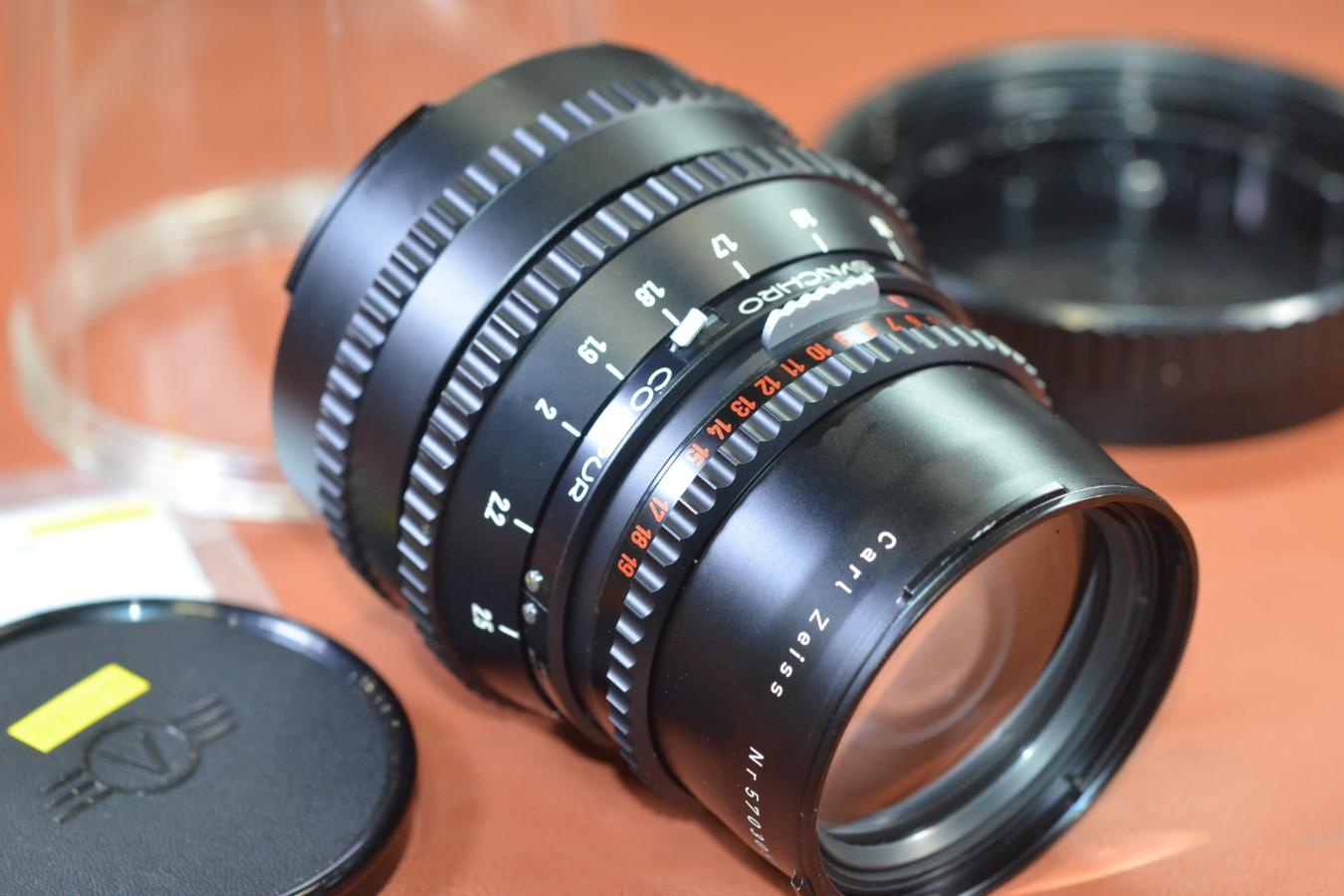 HASSELBLAD C Sonnar  150mm F4 Black 整備済 純正プラスチックケース付【キレイな物をお探しの方必見!!自信ありの逸品!!】