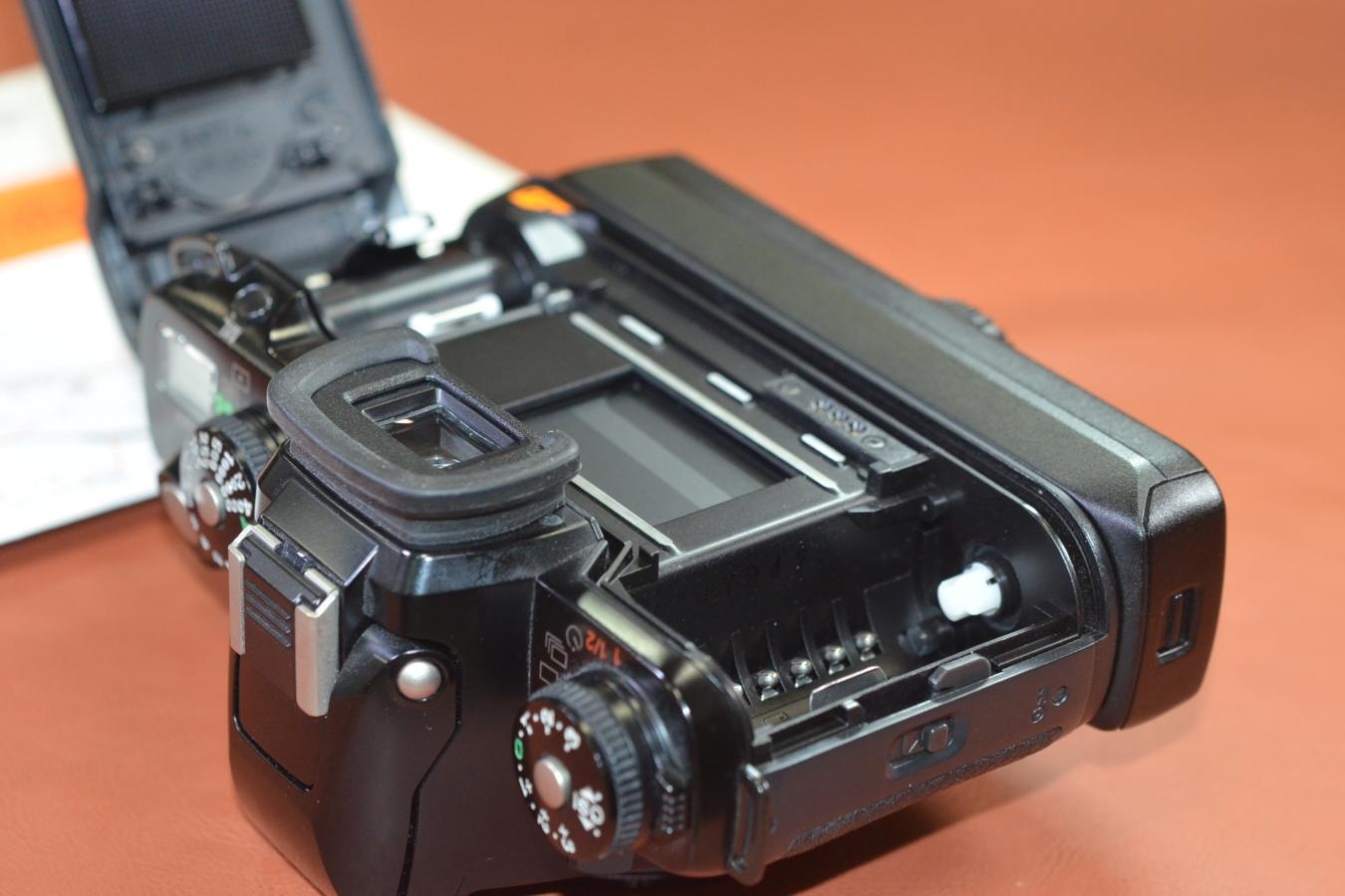 PENTAX MZ-3 Black 単3バッテリーパックFG付 【キレイな物をお探しの方必見!!自信ありの逸品!!】