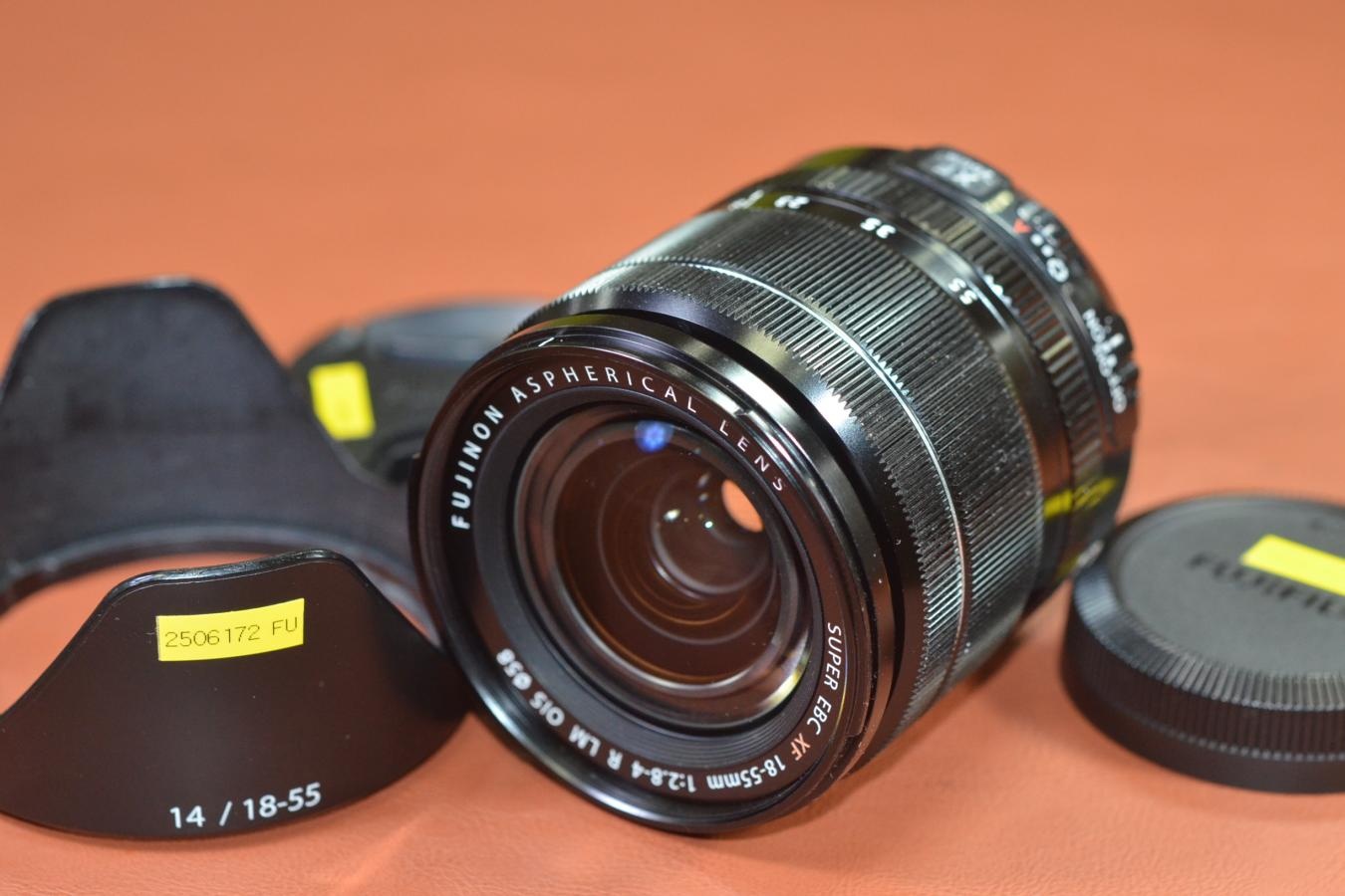 FUJINON XF 18-55mm F2.8-4 R LM OIS 純正フード付 【FUJIFILM Xマウントレンズ】