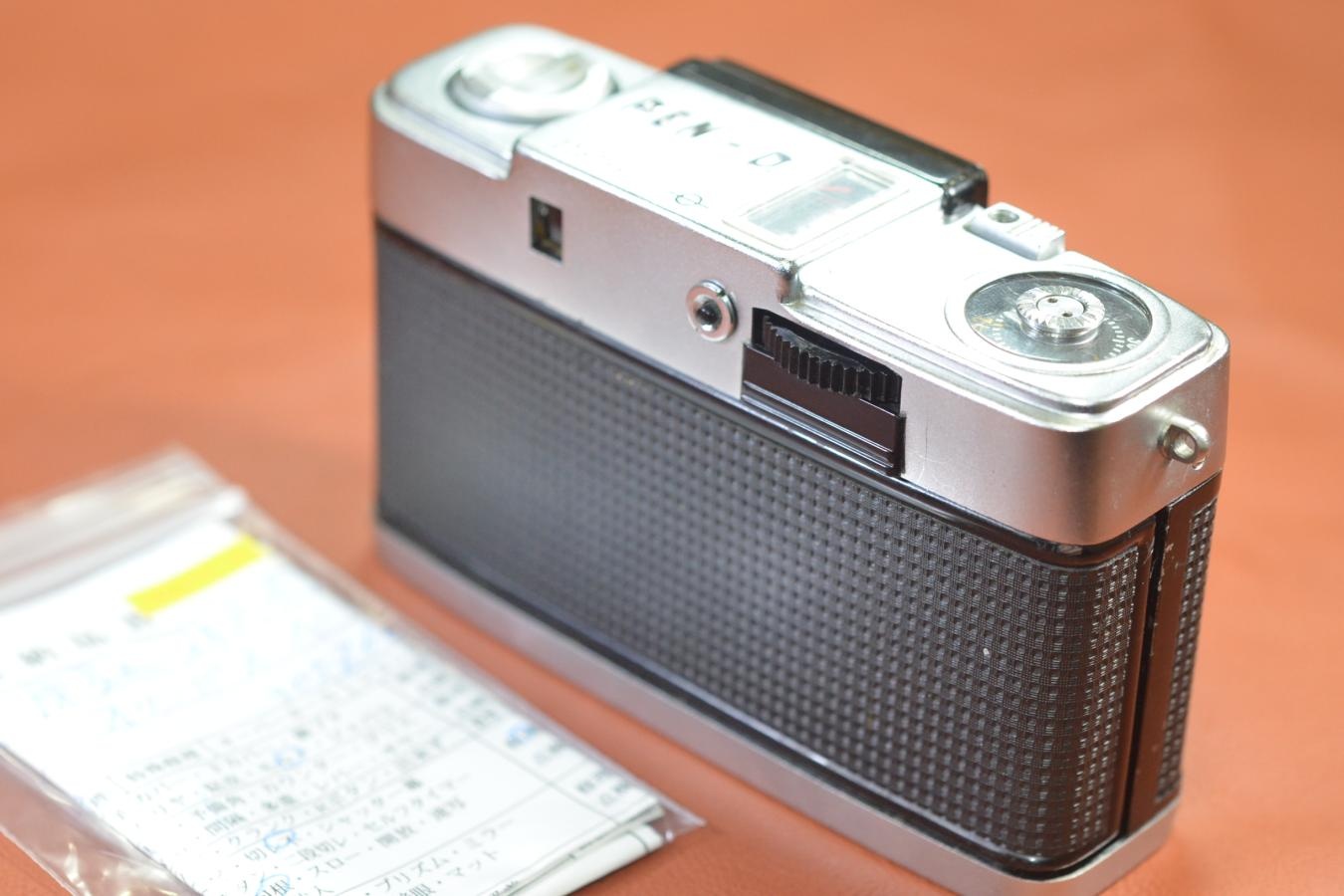 OLYMPUS Pen D2 整備済【Olympus F.Zuiko 32/1.9 レンズ搭載】