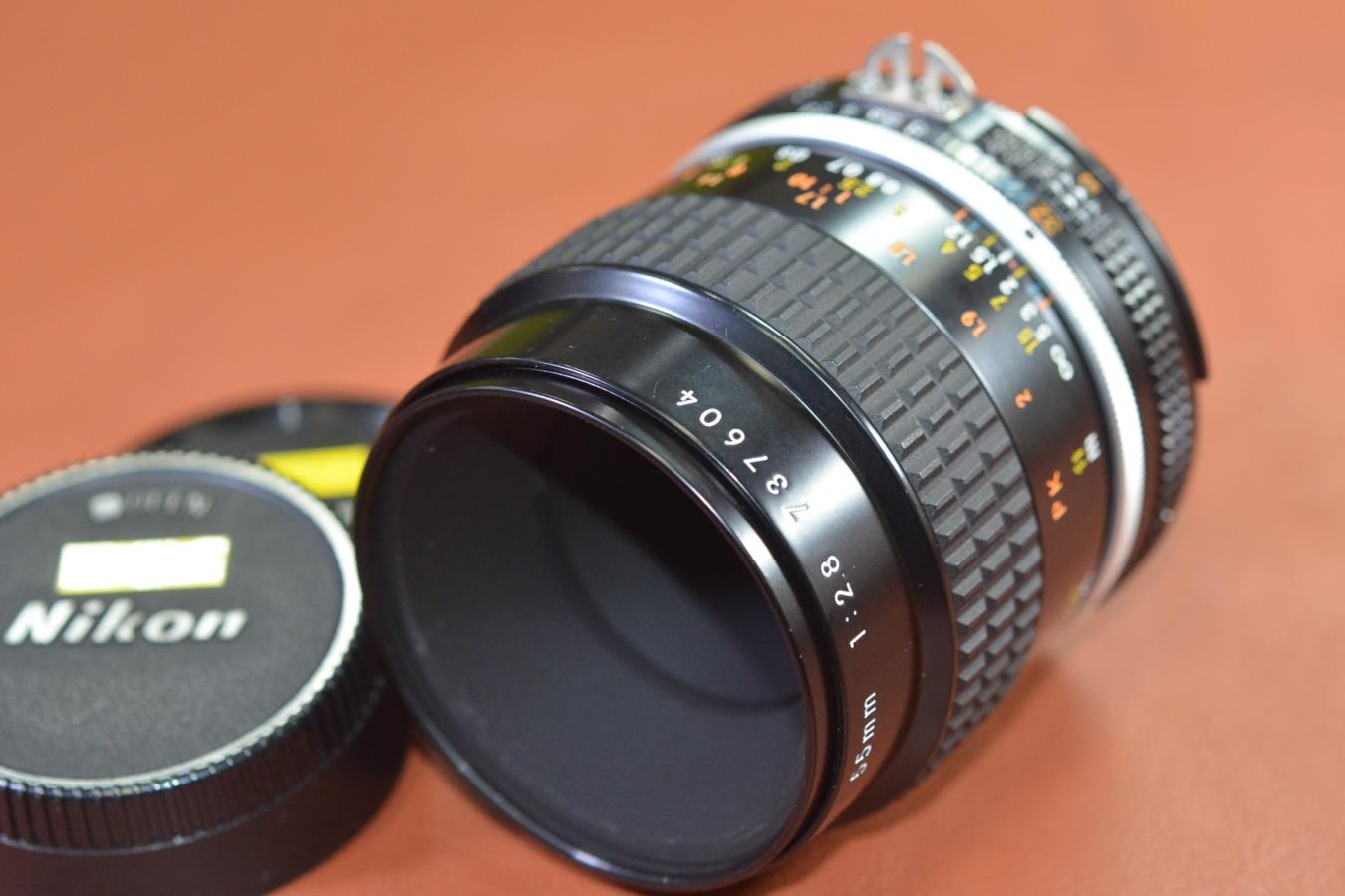 Nikon Ai Micro-NIKKOR 55mm F2.8 【キレイな物をお探しの方必見!!自信ありの逸品!!】