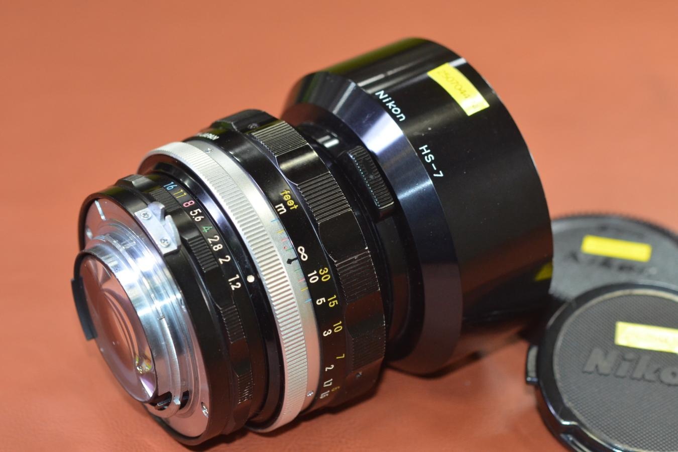Nikon NIKKOR-S・C Auto 55mm F1.2 【純正メタルフードHS-7付】