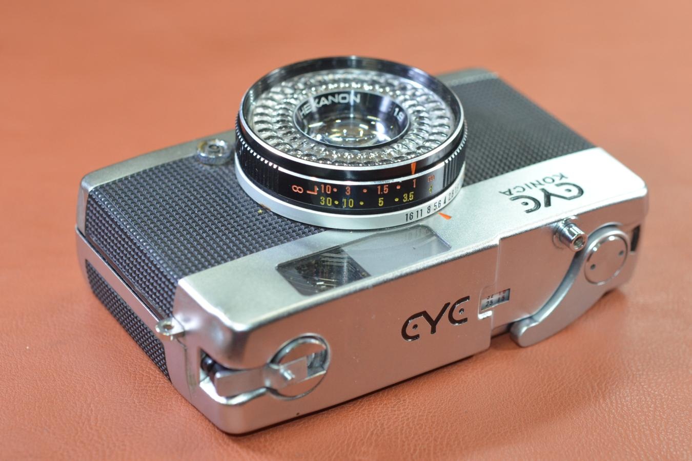 KONICA EYE モルト交換済 【KONICA HEXANON 30/1.9 レンズ搭載】