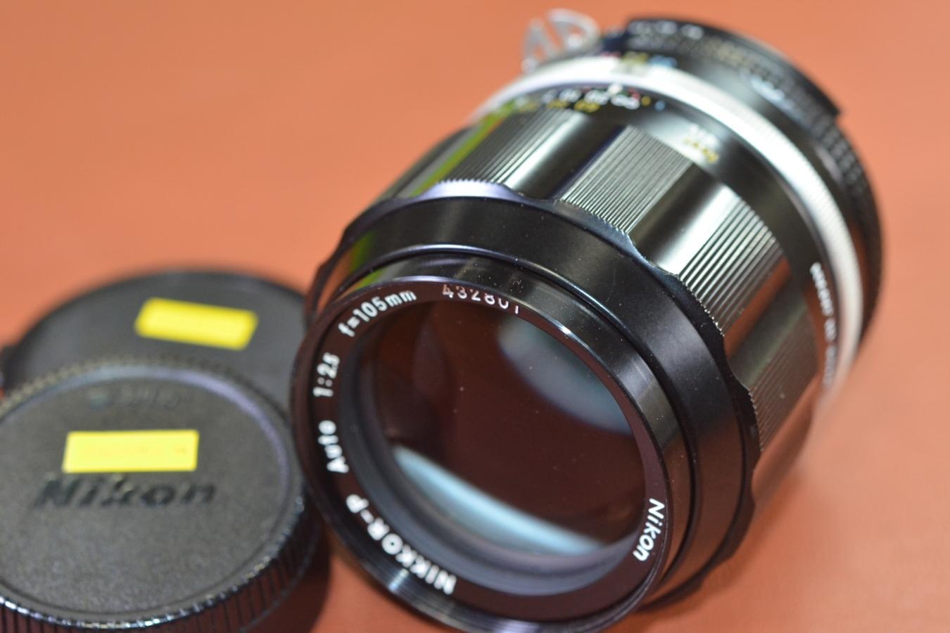 Nikon NIKKOR-P Auto 105mm F2.5 Ai改