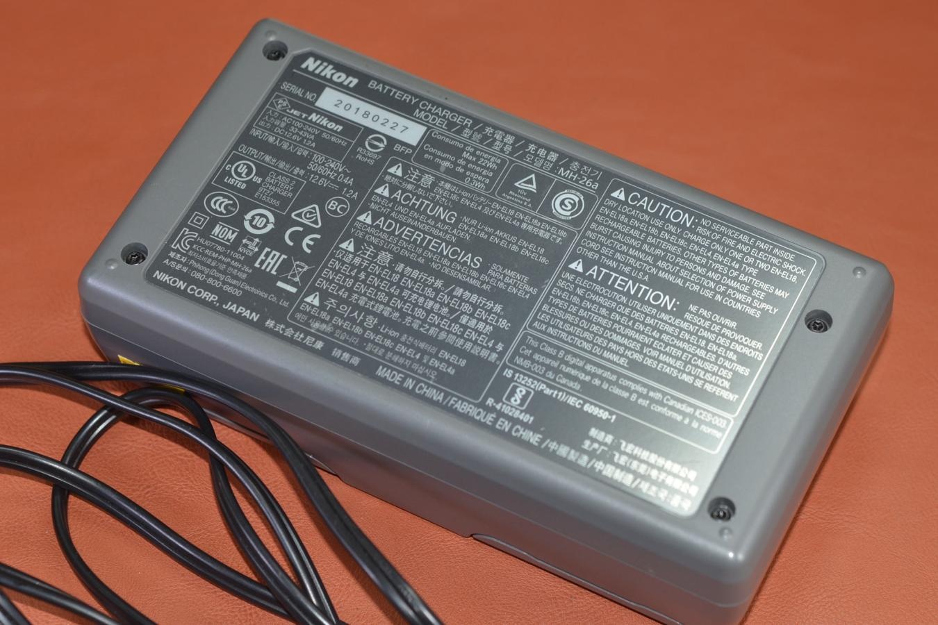Nikon BATTERY CHARGER MH-26a 【Nikon D6、D5、D4S、D4、Z9等用】