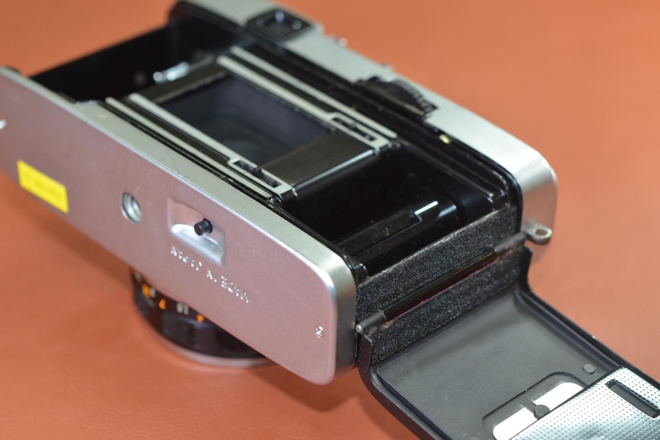 【リメイクカメラ】OLYMPUS TRIP 35 Silver モルト交換済 【Olympus D.Zuiko 40/2.8レンズ搭載】