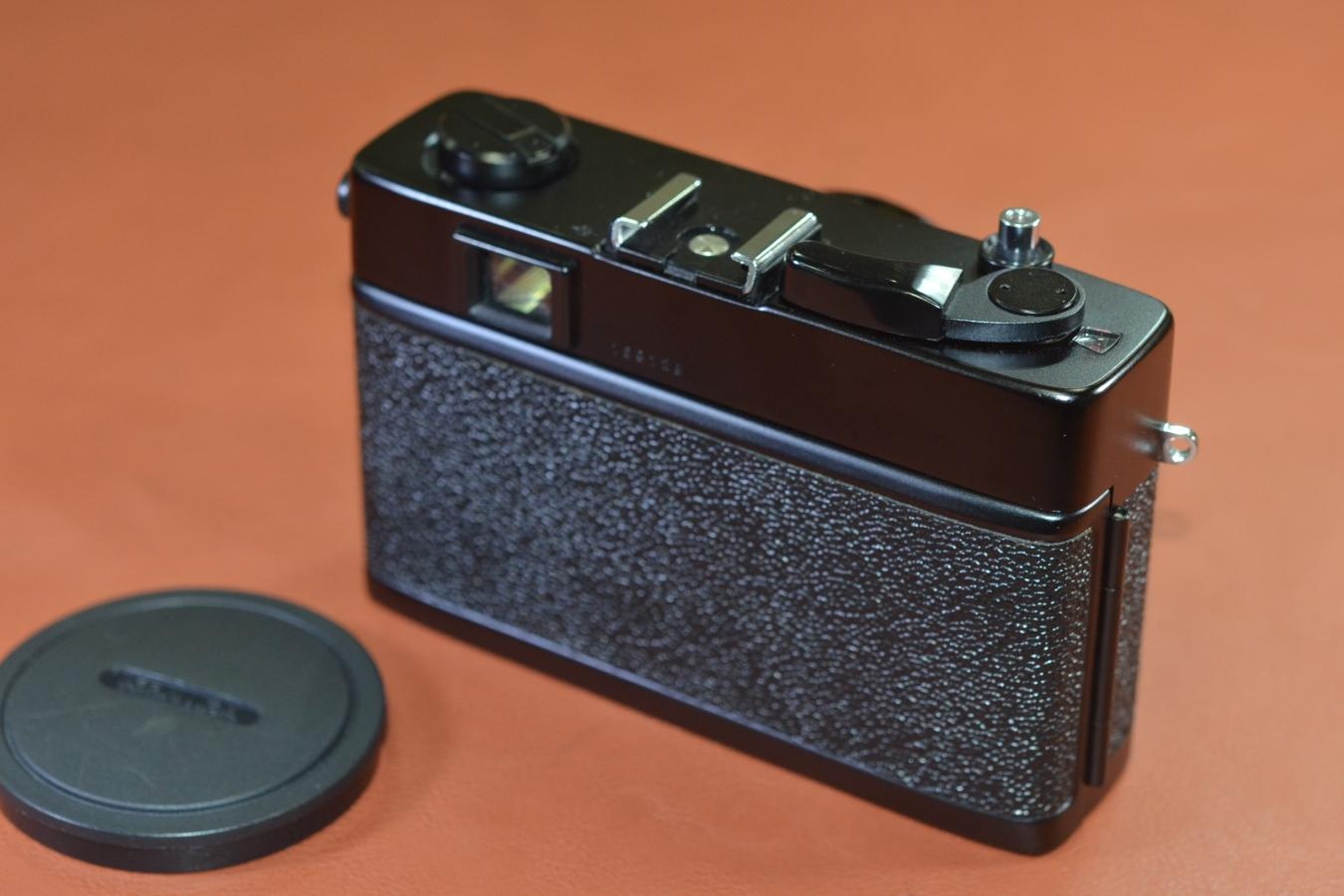 KONICA C35 FD Black【KONICA HEXANON 38/1.8レンズ搭載】※キレイな物をお探しの方必見!!自信ありの逸品!!