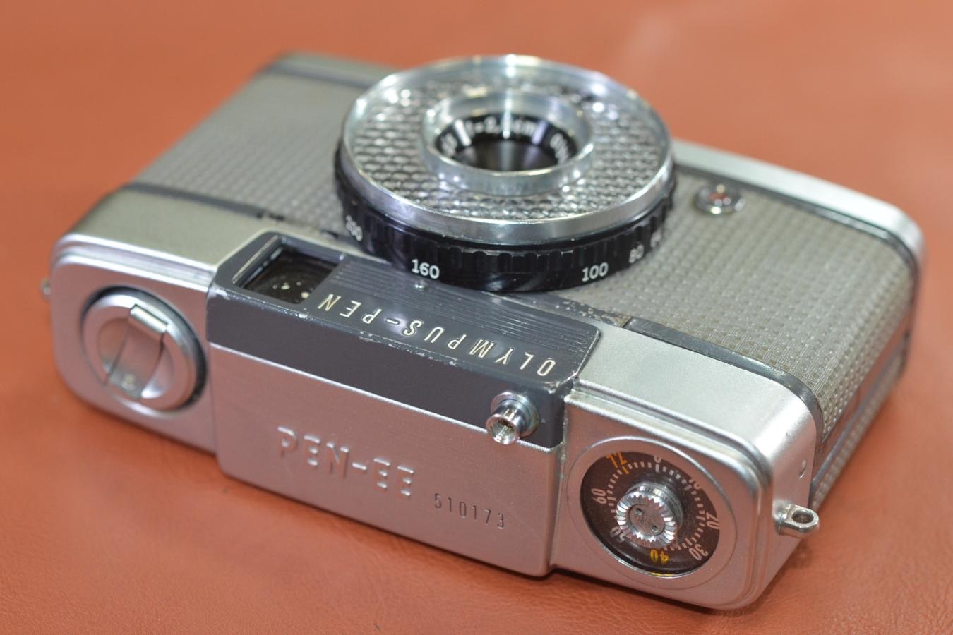 OLYMPUS PEN-EE 後期型 モルト交換済【Olumpus D.Zuiko 2.8cm F3.5 レンズ搭載】