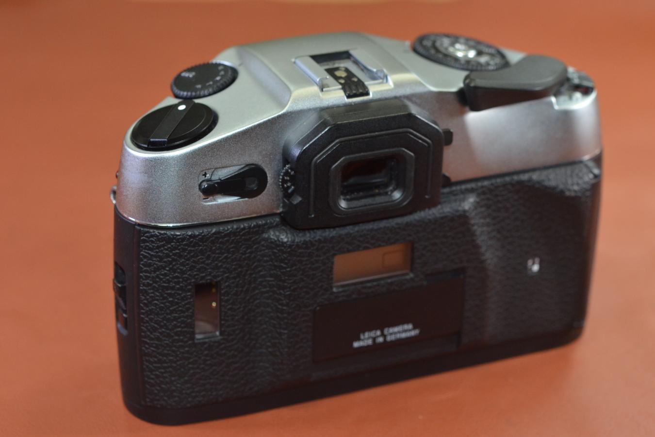 LEICA R8 Silver 【キレイな物をお探しの方必見!!自信ありの逸品!!】