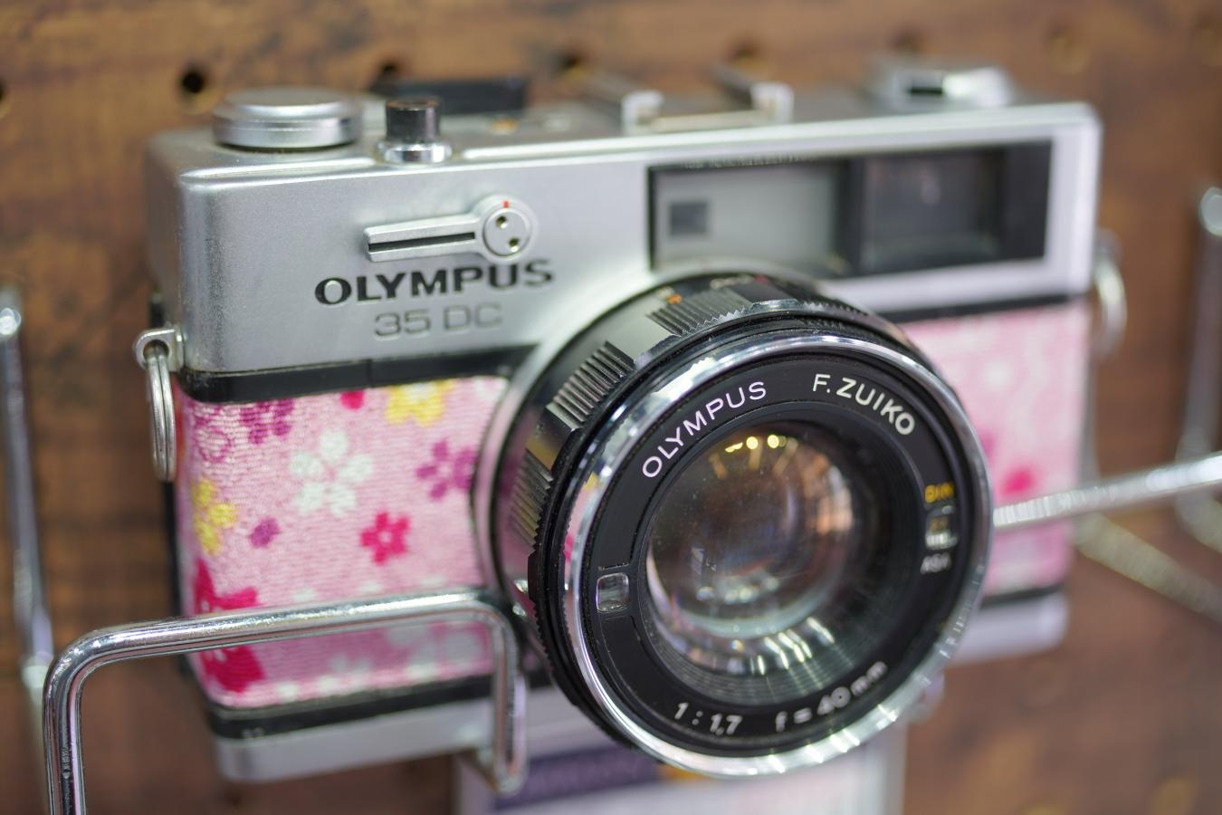 SMC PENTAX-D FA 50mm F2.8 MACRO 純正フード付 【キレイな物をお探しの方必見!!自信ありの逸品!!】