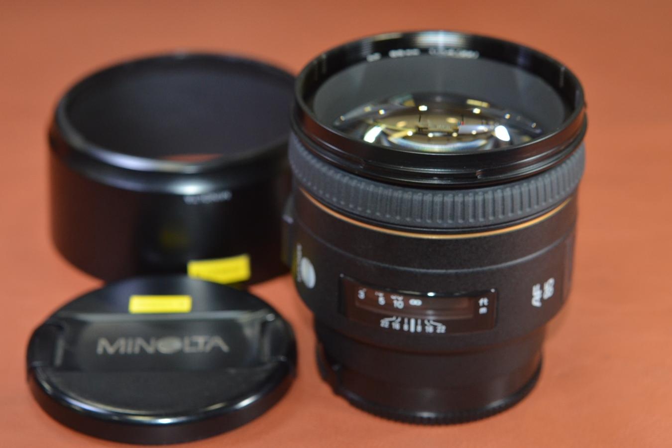 MINOLTA AF 85mm F1.4G 純正フード付 【キレイな物をお探しの方必見!!自信ありの逸品!!】
