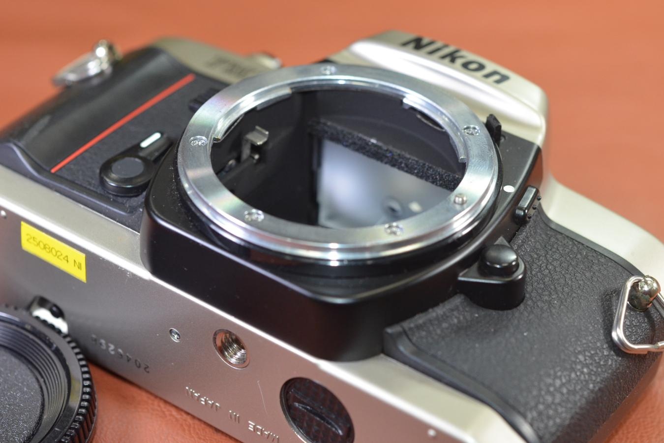 Nikon FM10