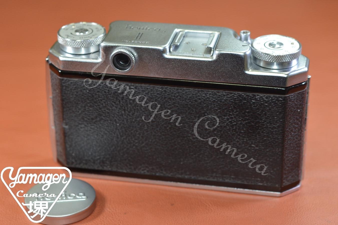 Konica IIB 【Konishiroku Hexar 50/2.8 レンズ搭載】